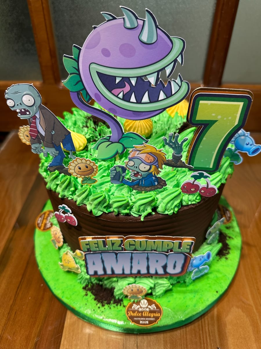 Tortas temática PVZ2