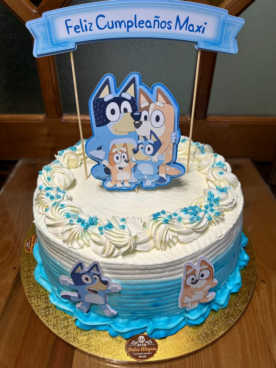 Tortas temática Bluey2