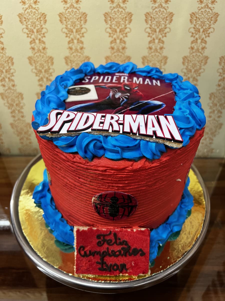 Torta Temática Spider Man1