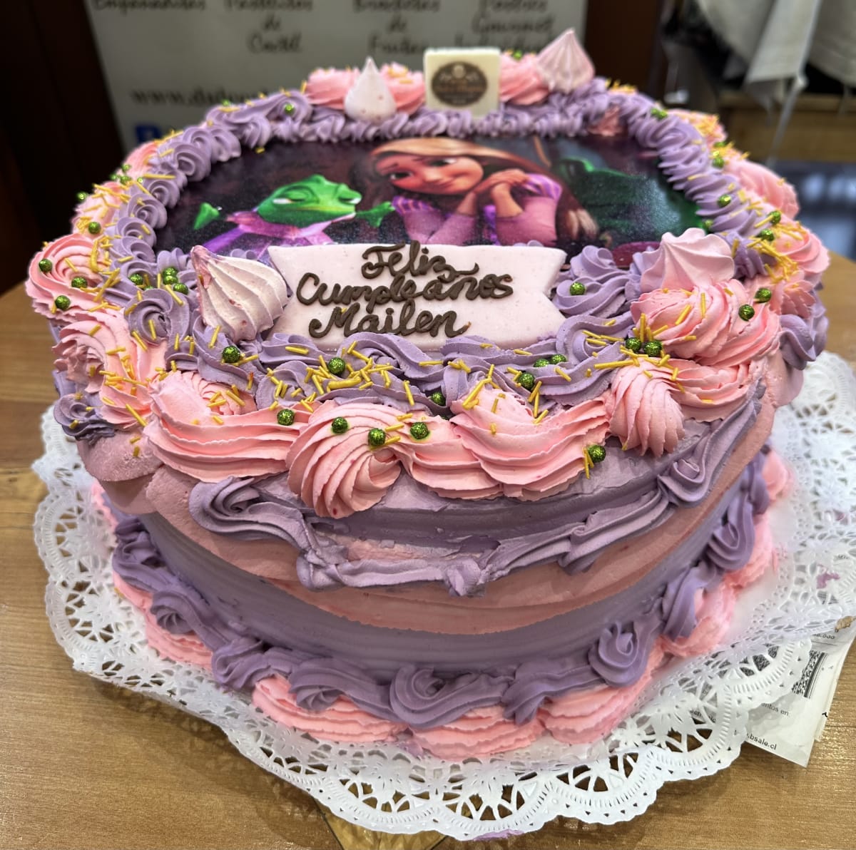 Torta Temática Rapunzel2