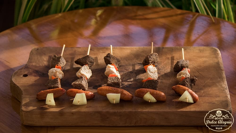 Brochetas de Carne1