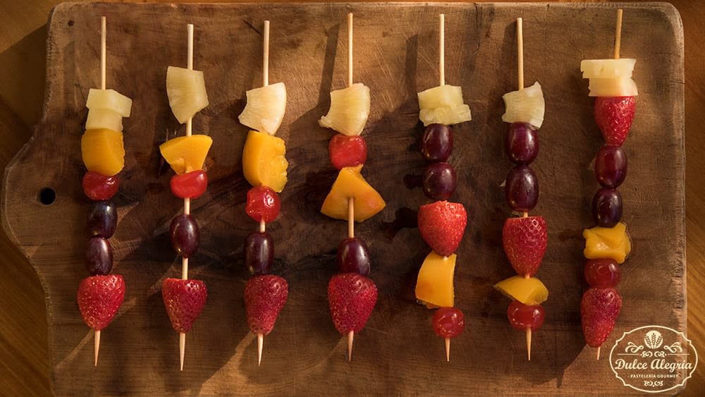 Brochetas de Frutas2