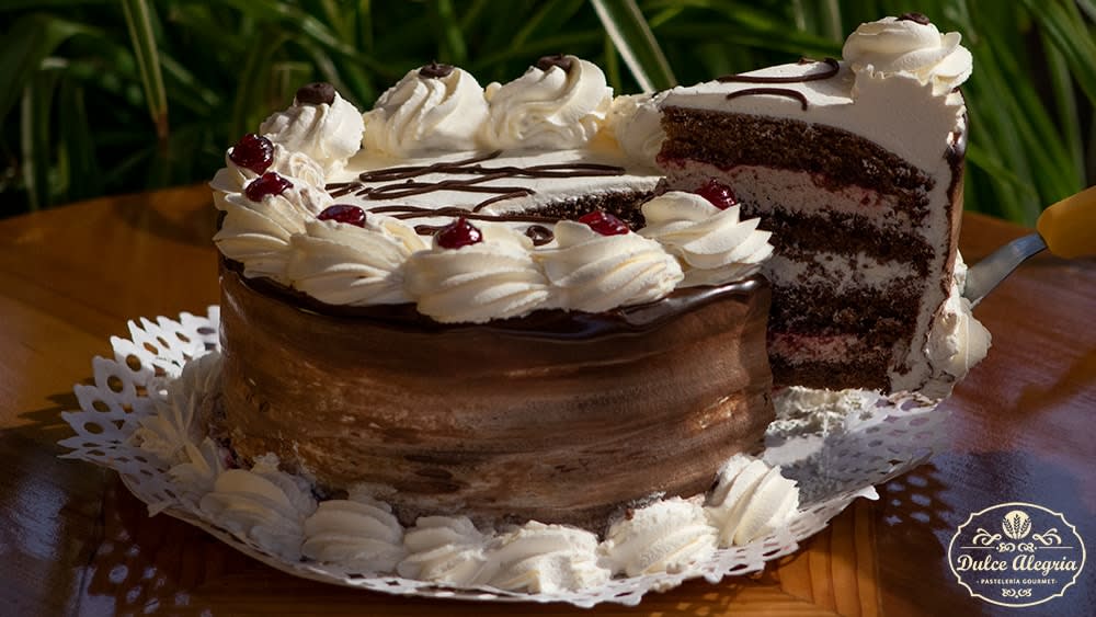 Torta Bizcocho Selva Negra 2