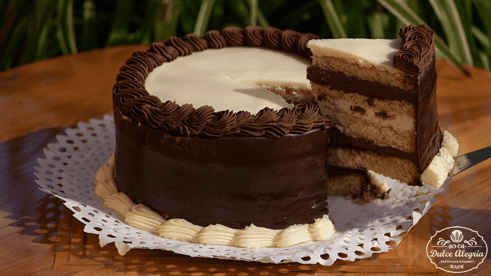 Torta Gourmet Ganache de Chocolate1