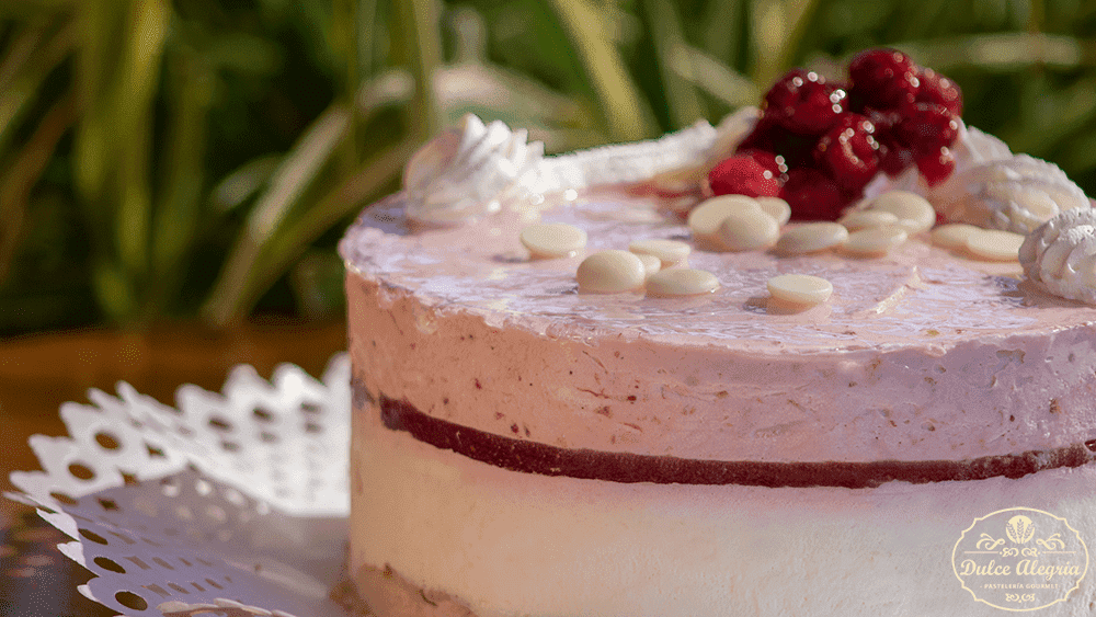 Postre Gourmet Mousse Frambuesa Chocolate Blanco2