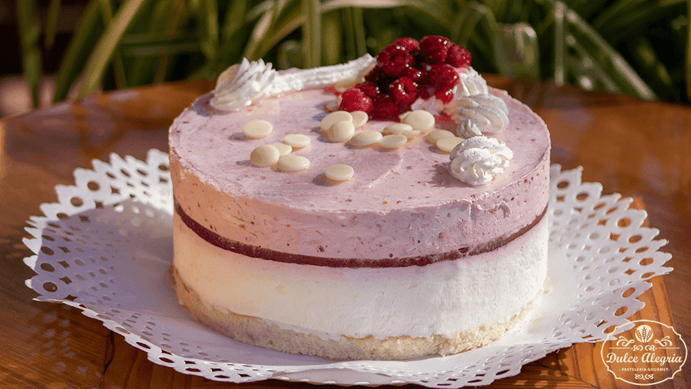 Postre Gourmet Mousse Frambuesa Chocolate Blanco3