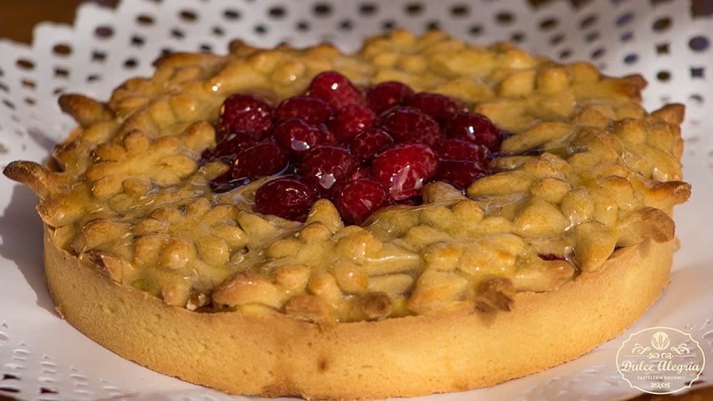 Kuchen Horneado Familiar Frutos del Bosque2