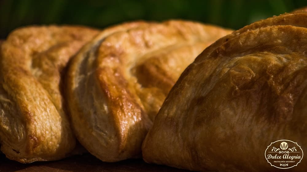 Empanada Hoja Queso2