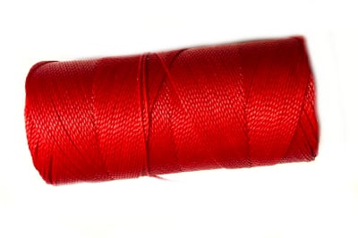 Hilo Poliéster Encerado Torcido Rojo (Rollo)