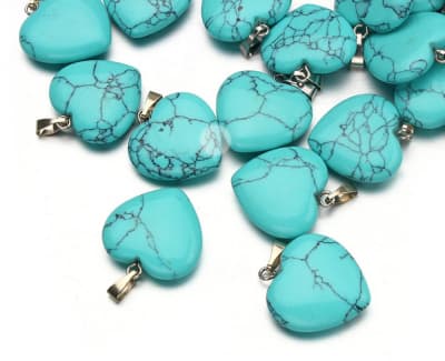 Colgante Turquesa Reconstituída Corazón 18mm (Unidad)
