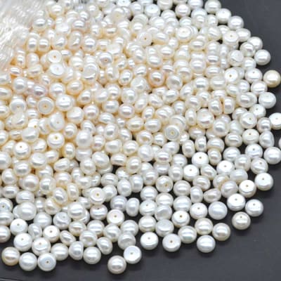 Perla Aros Botón Crema 5.5-6mm (Par)