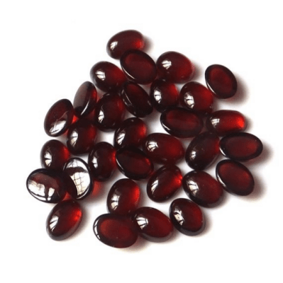 5x3mm Granate Coubuchón Oval (Un)1