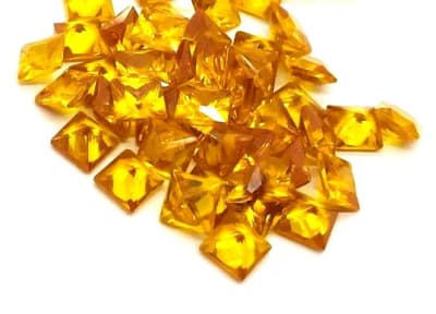 4X4mm Topacio Sintético Dark Gold Cuadrado (Un)