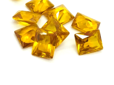 10x8mm Circón Topacio Champagne Rectangular (Un)