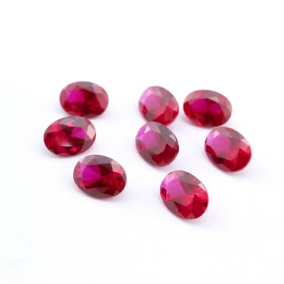 9x7mm Rubí Sintético Oval (Un)