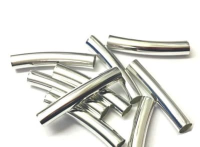Tubo Plateado Curvo Liso 30x5mm (10 Unidades)
