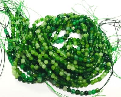 Agata Natural Esmeralda 4mm Facetada Redonda (Tira)1