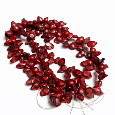 Perla Natural Nacarada Gota Burdeo (Tira)