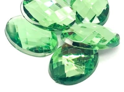 18x13mm Coubuchón Acrílico Peridot (10 Unidades)