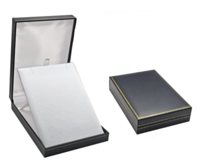 Estuche Collar Cartier 10,5 x15,5 cms (Unidad)