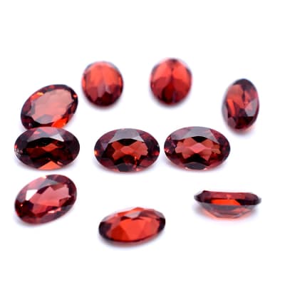 8x6mm Circón Granate Oval (Un)