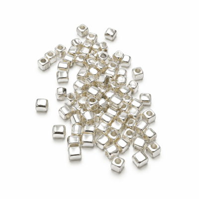 Mostacilla Plata Cuadrado 3x3mm Redondeada (10 Unidades)