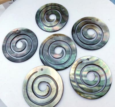 Black Mother Of Pearl Infinito 31mm (Unidad)