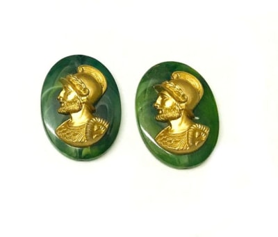 Camafeo Acrílico Guerrero Dorado-Verde 22x16mm (Un)