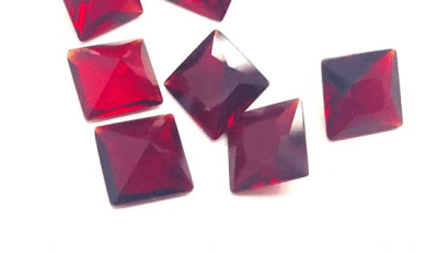 3X3mm Granate Oscuro Glass Cuadrado (Un)