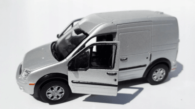 Ford Transit Connect 1:32 - Welly2