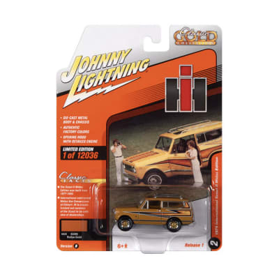 International Scout II Midas Edition '79 Classic Gold Collection - Johnny Lightning3