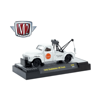 Studebaker 2R Tow Truck 1949 White - M2 Machines2