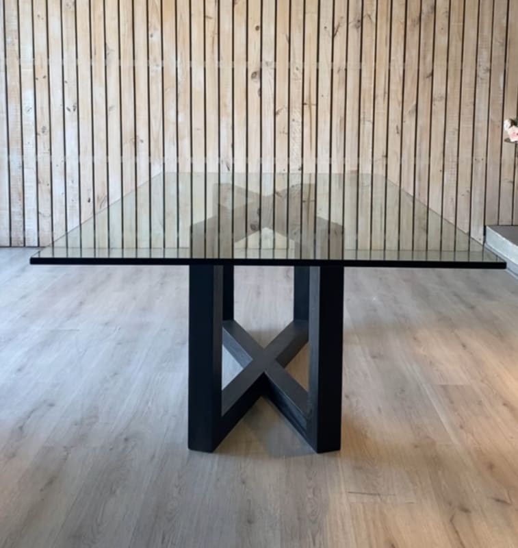 Mesa de comedor Cruz Negro 120x220cm