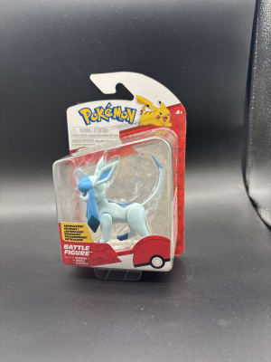 Pokémon Battle Figure Glaceon Eeveelución de Hielo1