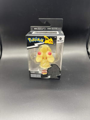 Figura Pokémon Alcremie Translúcida - Coleccionable Edición Especial1