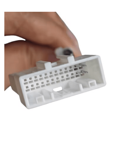 CABLE ADAPTADOR CAMARA MARCHA ATRAS4