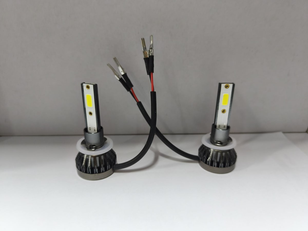 AMPOLETA LED 880 Y31