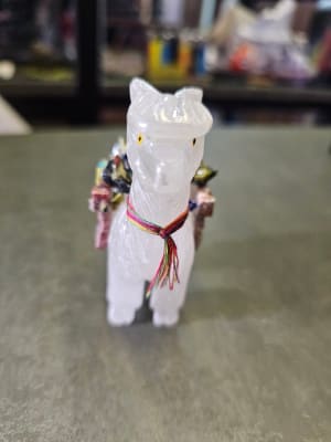 ADORNO ALPACA ETERNA – REFLEJA TU ESPÍRITU NOBLE Y FUERTE - TALLADAS DE PIEDRA NATURAL - 8CM1