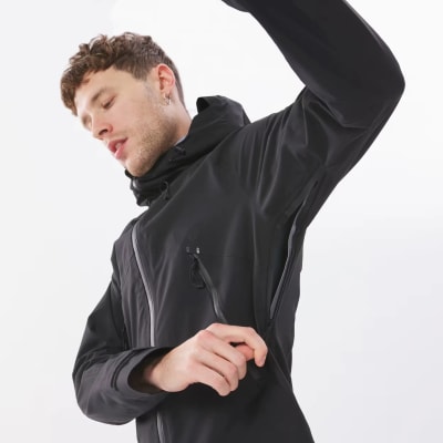 CASACA HOMBRE QUECHUA CON COSTURAS TERMO/SELLADAS MH5001