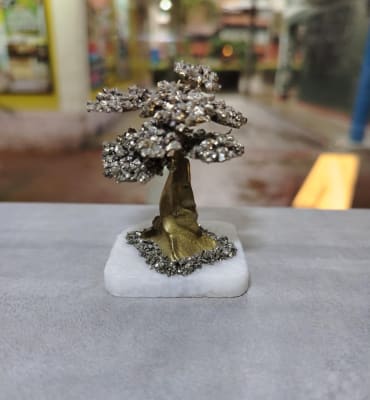 ADORNO ÁRBOL DE LA VIDA DESTINO DORADO – LA PIRITA ATRAE PROSPERIDAD Y GUÍA EL CAMINO HACIA LA ABUNDANCIA - 6.4.CM1