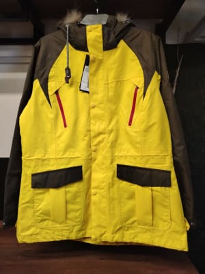 CASACA IMPERMEABLE/ HUMBGO HCASAC11