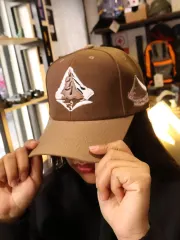 GORRO MARCA DUVAL ESTAMPADO NEVADO ALPAMAYO COLOR MARRON/BEIGE