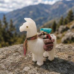 Figura Llama Andina 7.5 cm: Amuleto de Prosperidad, Abundancia, Buena Suerte y Protección