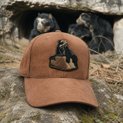 GORRO DUVAL BORDADO OSO DE ANTEOJOS