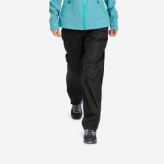 CUBREPANTALÓN MH500 QUECHUA-FEMENINO/ANTILLUVIA CON TEJIDO CORTAVIENTO Y AJUSTE RÁPIDO SOBRE CUALQUIER PRENDA