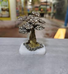 ADORNO ÁRBOL DE LA VIDA DESTINO DORADO – LA PIRITA ATRAE PROSPERIDAD Y GUÍA EL CAMINO HACIA LA ABUNDANCIA - 6.4.CM