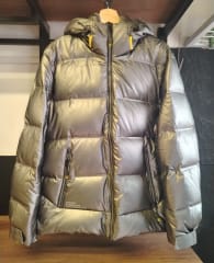 CASACAS MODELO BRILLOSO/IMPORTADAS