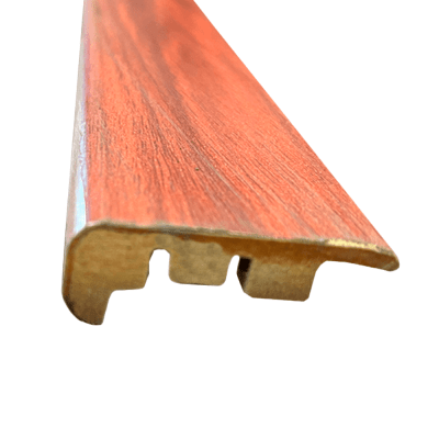 Nariz de grada - Cedro Genova1