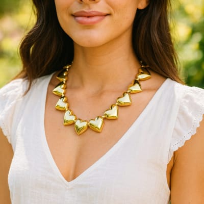 Collar Corazones Dorados3