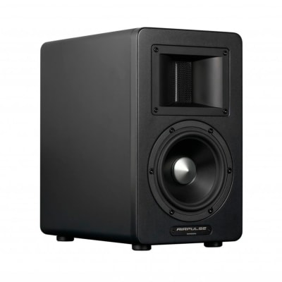 SM200 Black1